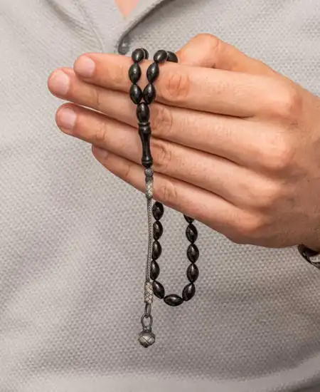 Gümüş Kazaz Püsküllü Siyah Sıkma Kehribar Tesbih