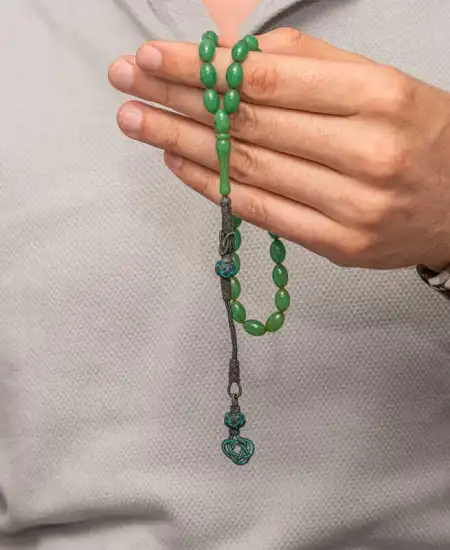 Gümüş Kazaz Püsküllü Yeşil Sıkma Kehribar Tesbih
