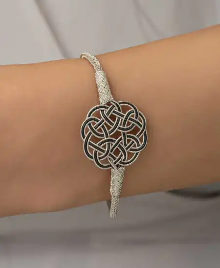 Gümüş Kazaziye Örgü Bileklik