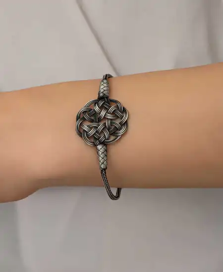 Gümüş Kazaziye Örgü Bileklik