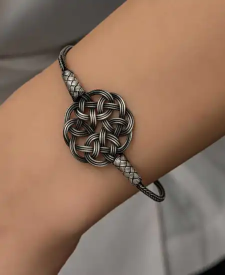 Gümüş Kazaziye Örgü Bileklik