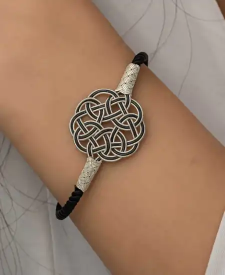 Gümüş Kazaziye Örgü Bileklik