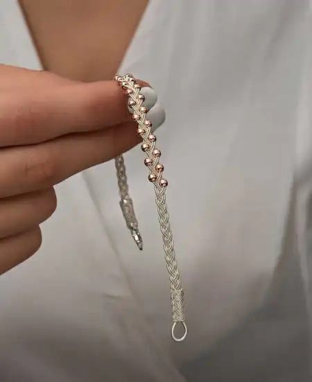 Gümüş Kazaziye Örgü Bileklik