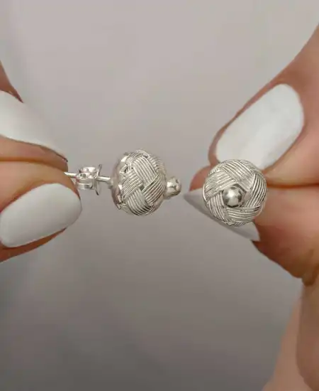 Gümüş Kazaziye Örgü Çivili Küpe