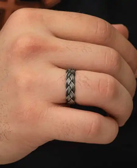 Gümüş Kazaziye Örgü Yüzük