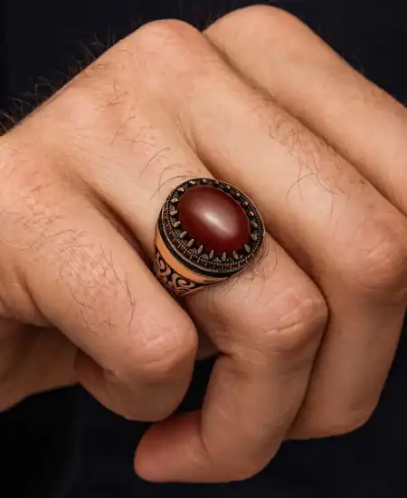 Gümüş Kırmızı Akik Taşlı Desenli Erkek Yüzük