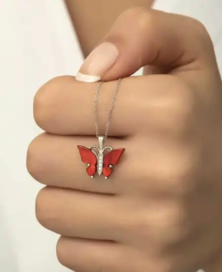 Gümüş Kırmızı Kaplangözü Taşlı Kelebek Kolye
