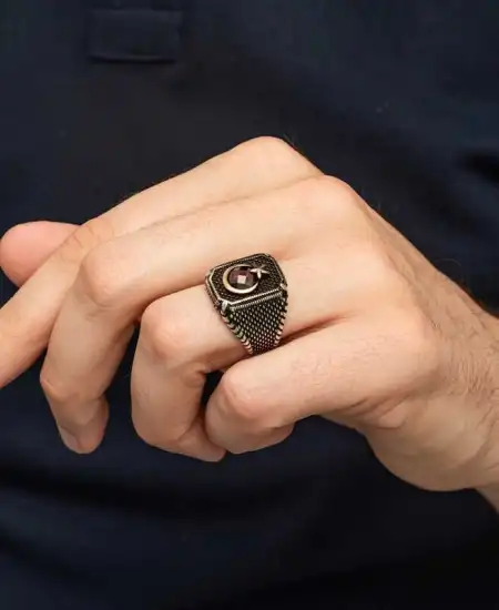 Gümüş Kırmızı Taşlı Ay Yıldız Erkek Yüzük