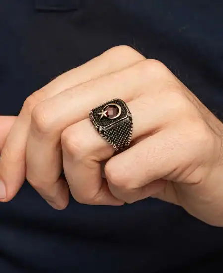 Gümüş Kırmızı Taşlı Ay Yıldız Erkek Yüzük