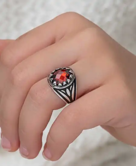 Gümüş Kırmızı Zirkon Taşlı Çocuk Erkek Yüzük