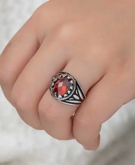 Gümüş Kırmızı Zirkon Taşlı Çocuk Erkek Yüzük