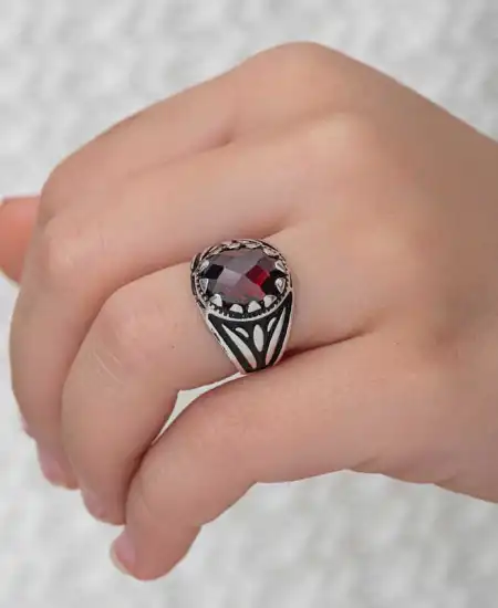 Gümüş Kırmızı Zirkon Taşlı Çocuk Erkek Yüzük