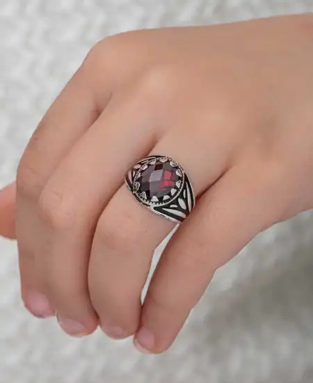 Gümüş Kırmızı Zirkon Taşlı Çocuk Erkek Yüzük