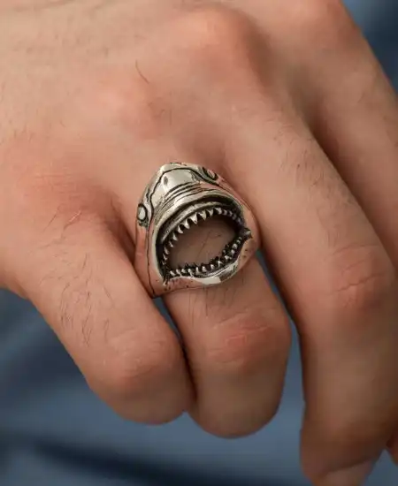 Gümüş Köpek Balığı Erkek Yüzük