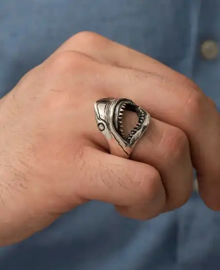 Gümüş Köpek Balığı Erkek Yüzük