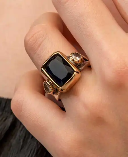 Gümüş Koyu Lacivert Zirkon Taşlı Otantik Kadın Yüzük