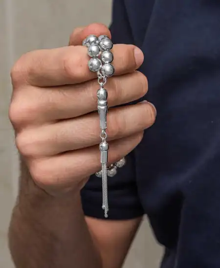 Gümüş Küre Kesim 7 Mm Erkek Tesbih