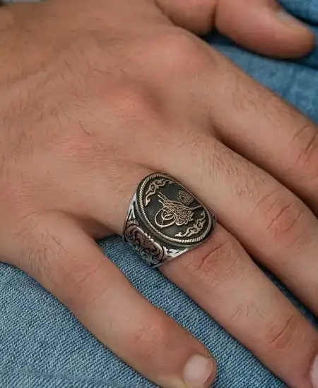 Gümüş La İlahe İllallah Yazılı Tuğra Erkek Yüzük