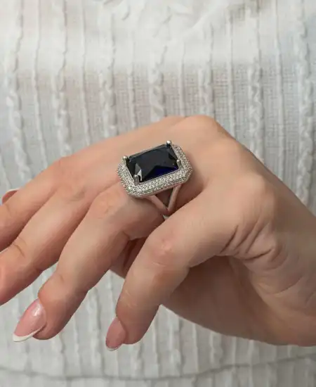 Gümüş Lacivert Zirkon Taşlı Kadın Yüzük