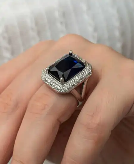 Gümüş Lacivert Zirkon Taşlı Kadın Yüzük