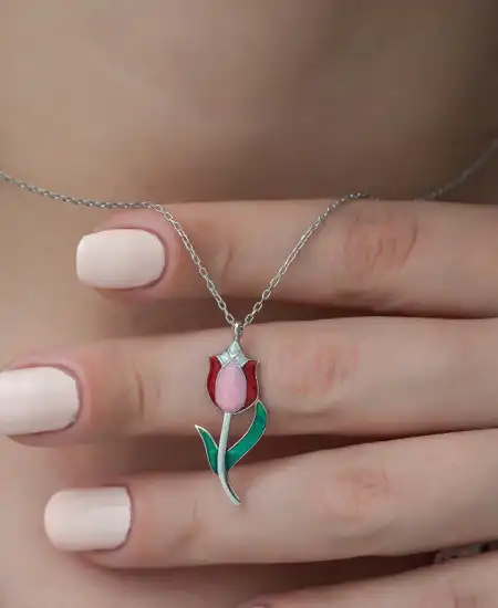 Gümüş Lale Bayan Kolye