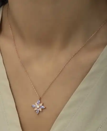 Gümüş Lila Taşlı Umut Çiçeği Kolye