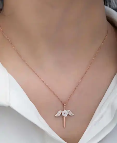 Gümüş Manolya Çiçeği Melek Kadın Kolye