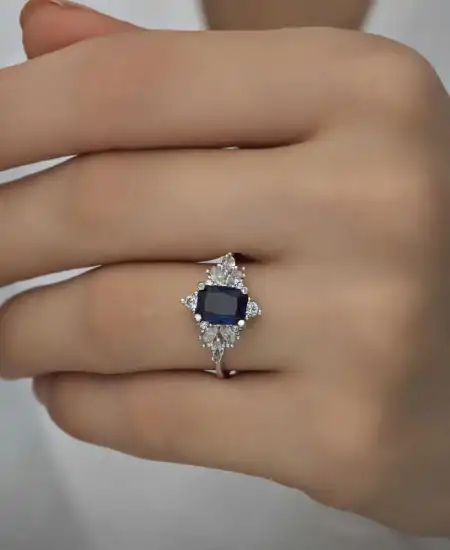 Gümüş Mavi Baget Taşlı Kadın Yüzük