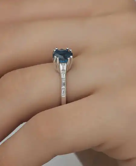 Gümüş Mavi Baget Tek Taş Kadın Yüzük