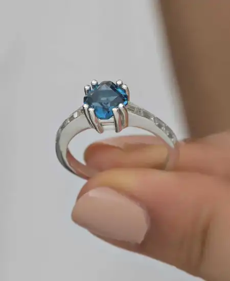 Gümüş Mavi Baget Tek Taş Kadın Yüzük