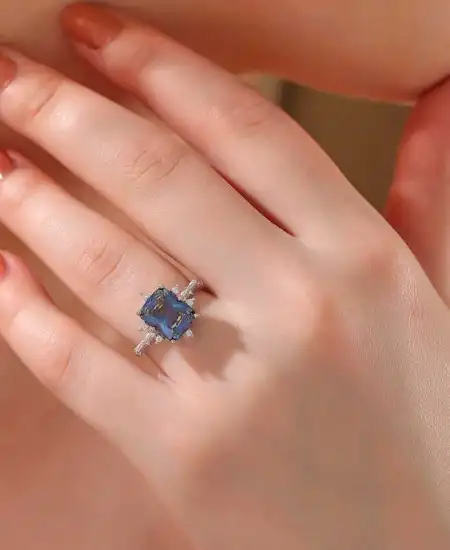 Gümüş Mavi Zirkon Taşlı Kadın Yüzük