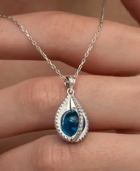 Gümüş Mavi Zirkon Taşlı Küre Kadın Kolye