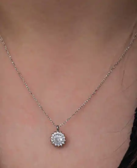 Gümüş Minimal Yuvarlak Anturaj Kadın Kolye