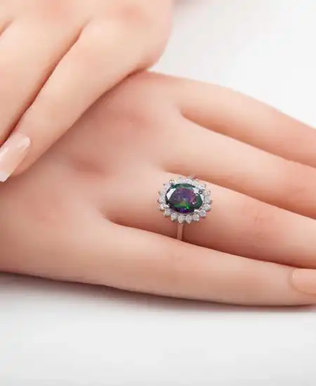 Gümüş Mistik Topaz Taşlı Oval Kadın Yüzük