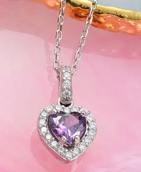 Gümüş Mor Taşlı Kalpli Kadın Kolye