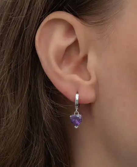 Gümüş Mor Taşlı Kalpli Kadın Küpe