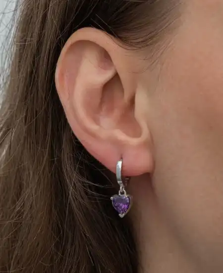 Gümüş Mor Taşlı Kalpli Kadın Küpe