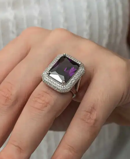 Gümüş Mor Zirkon Taşlı Kadın Yüzük