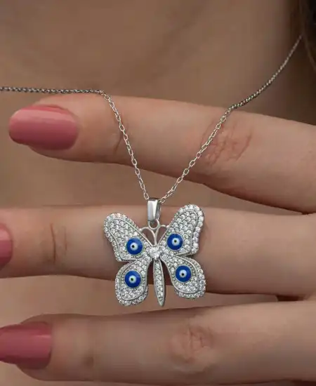 Gümüş Nazarlı Kelebek Kadın Kolye
