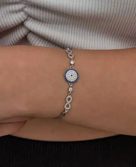 Gümüş Nazarlı Sonsuzluk Kadın Bileklik