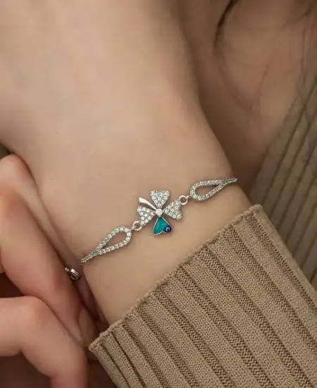 Gümüş Nazarlı Yonca Bileklik