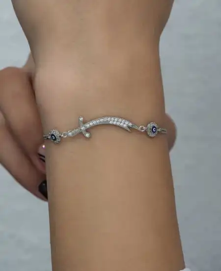 Gümüş Nazarlı Zülfikar Kılıcı Kadın Bileklik