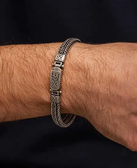 Gümüş Oksitli Desenli Erkek Bileklik