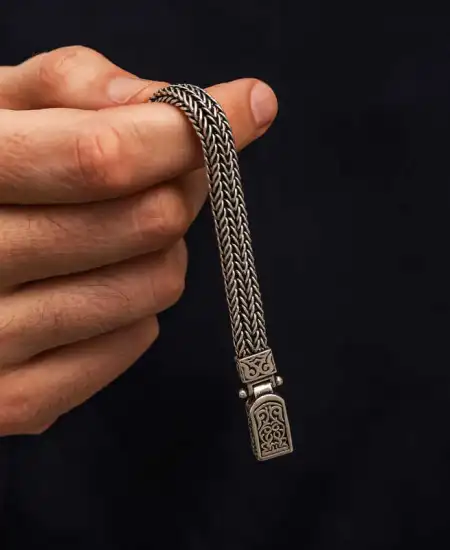 Gümüş Oksitli Desenli Erkek Bileklik