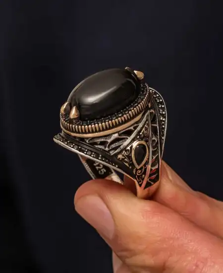 Gümüş Oniks Taşlı Erkek Yüzük