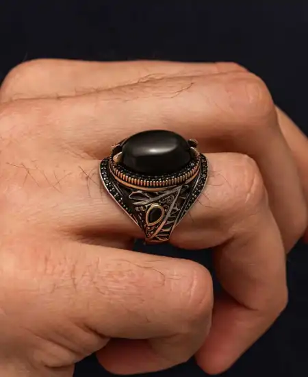 Gümüş Oniks Taşlı Erkek Yüzük