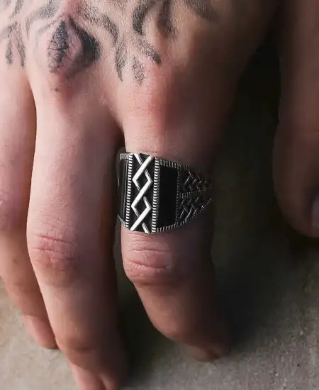 Gümüş Onikstaşlı Erkek Yüzük