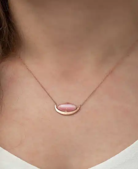 Gümüş Pembe Kedi Gözü Taşlı Hilal Kolye