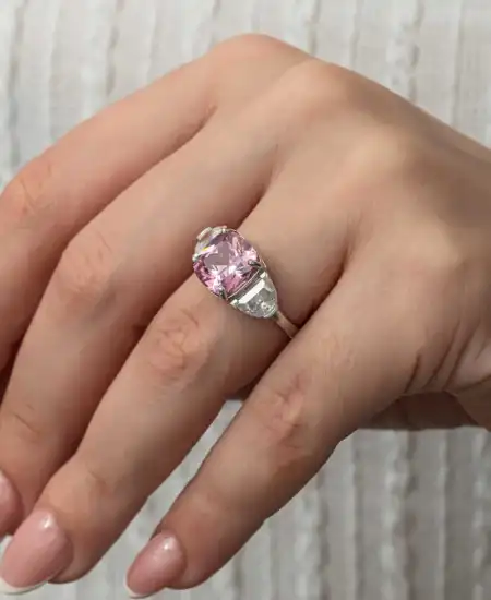 Gümüş Pembe Zirkon Taşlı Kadın Yüzük