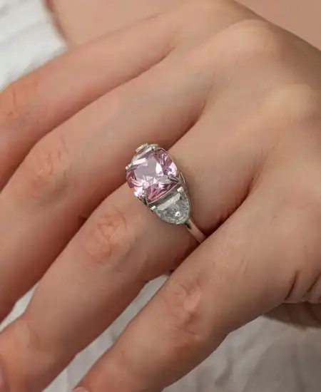Gümüş Pembe Zirkon Taşlı Kadın Yüzük